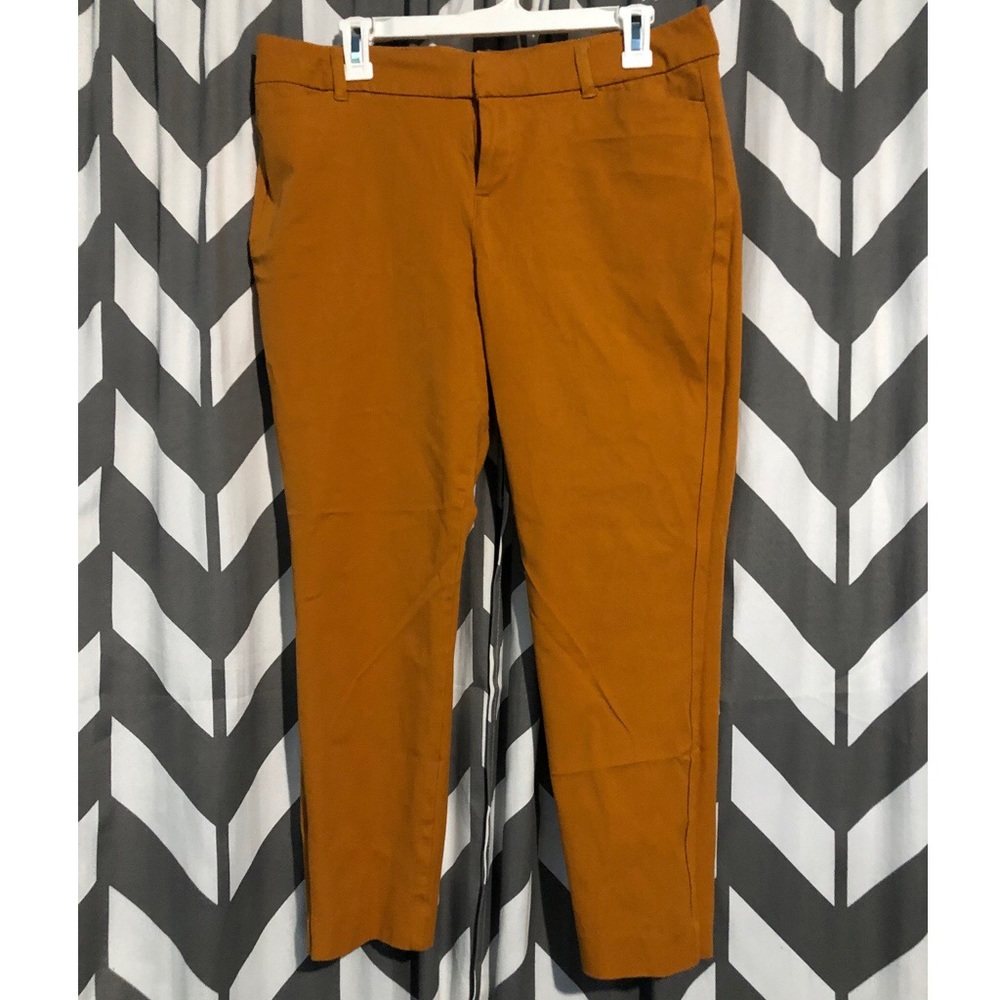 OldNavy Mid-Rise Pixie Ankle Pants